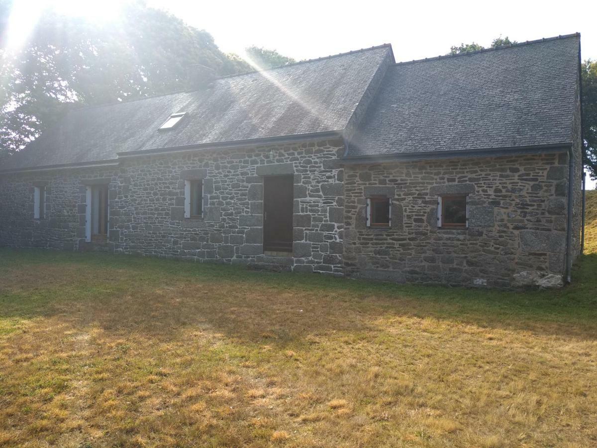 Le Botcol Villa Plouguernével Exterior foto